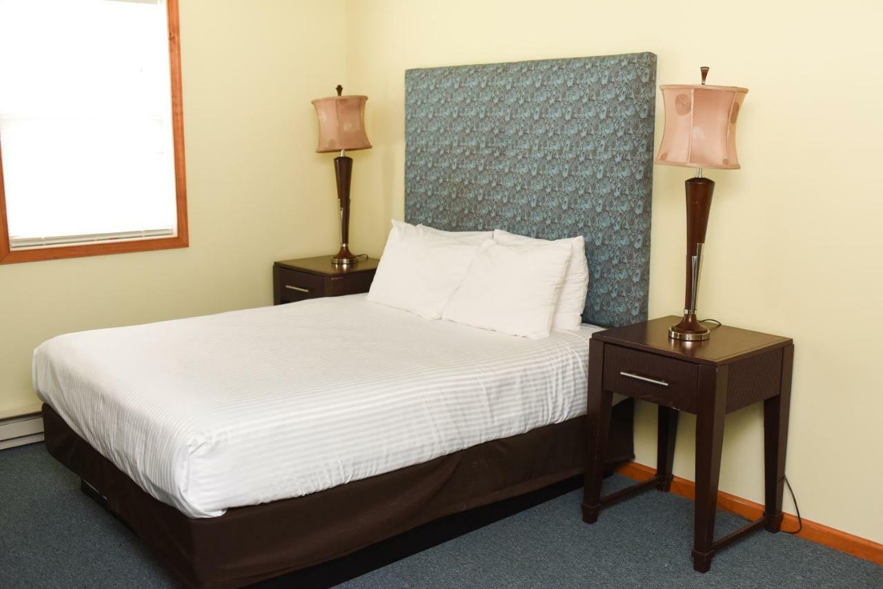 Chestnut Grove Family Resort Mount Pocono Exterior foto