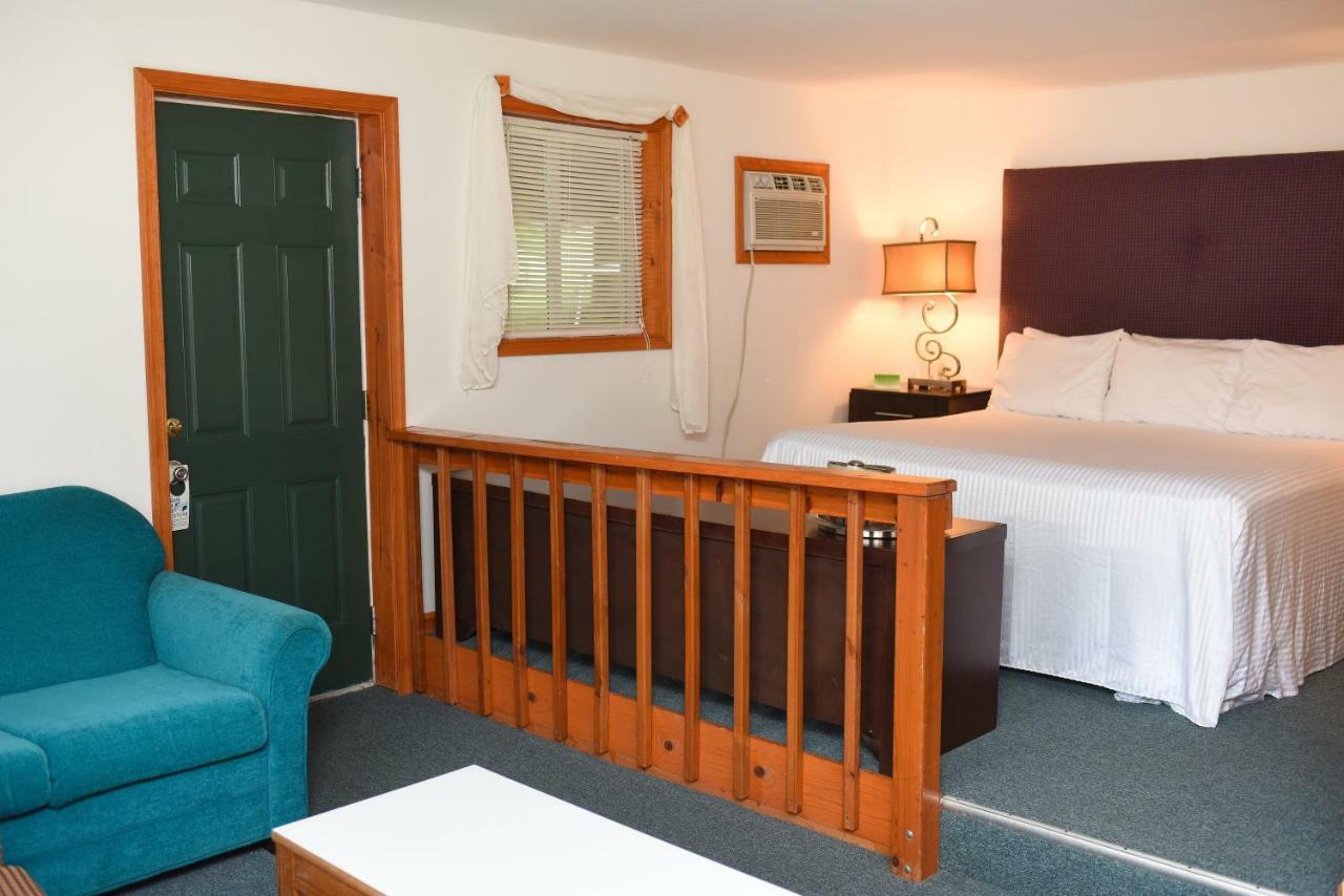 Chestnut Grove Family Resort Mount Pocono Exterior foto