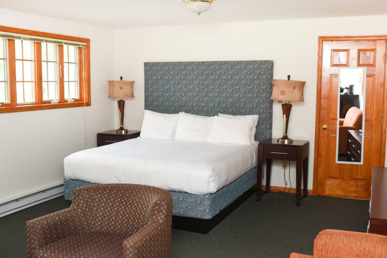 Chestnut Grove Family Resort Mount Pocono Exterior foto