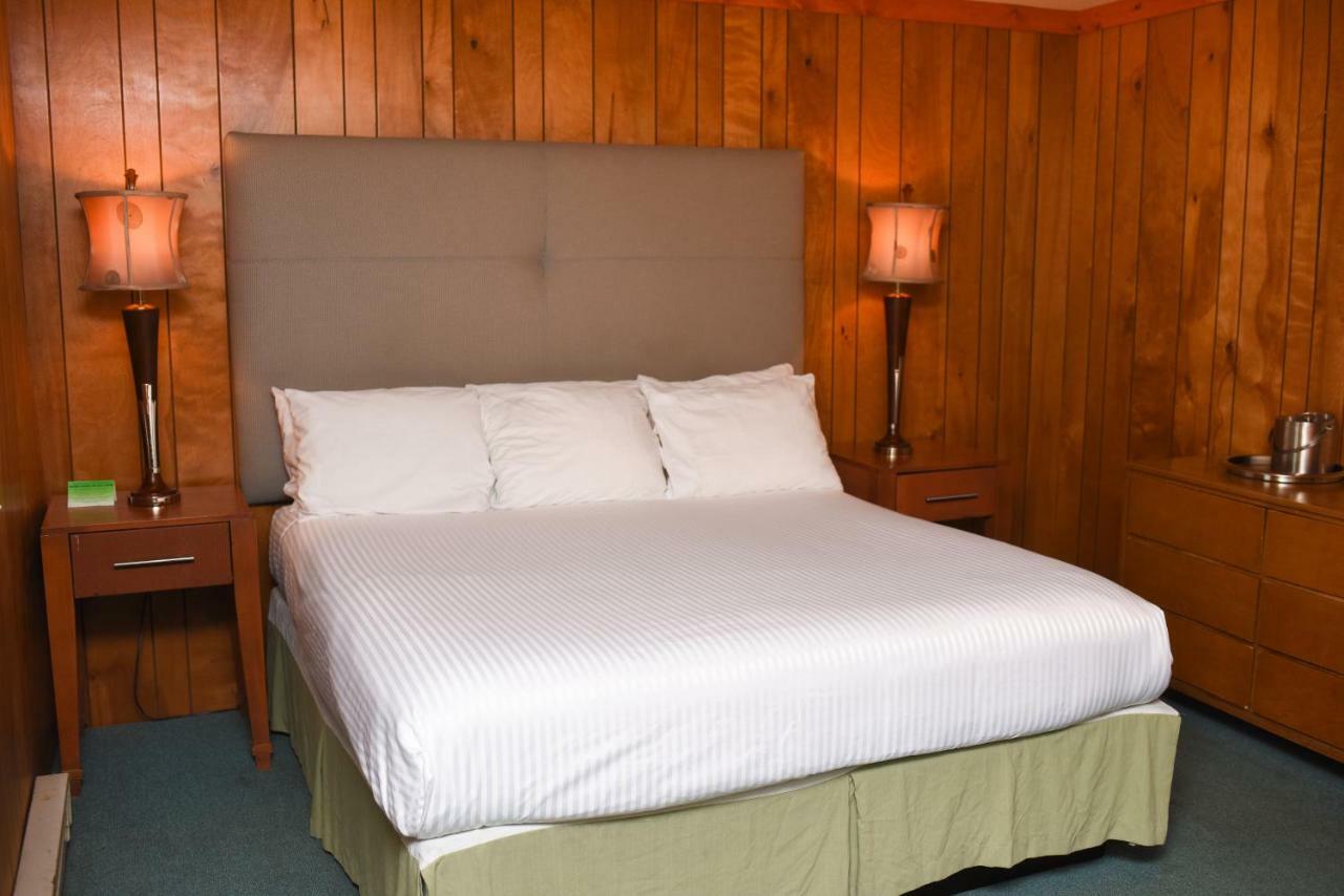 Chestnut Grove Family Resort Mount Pocono Exterior foto